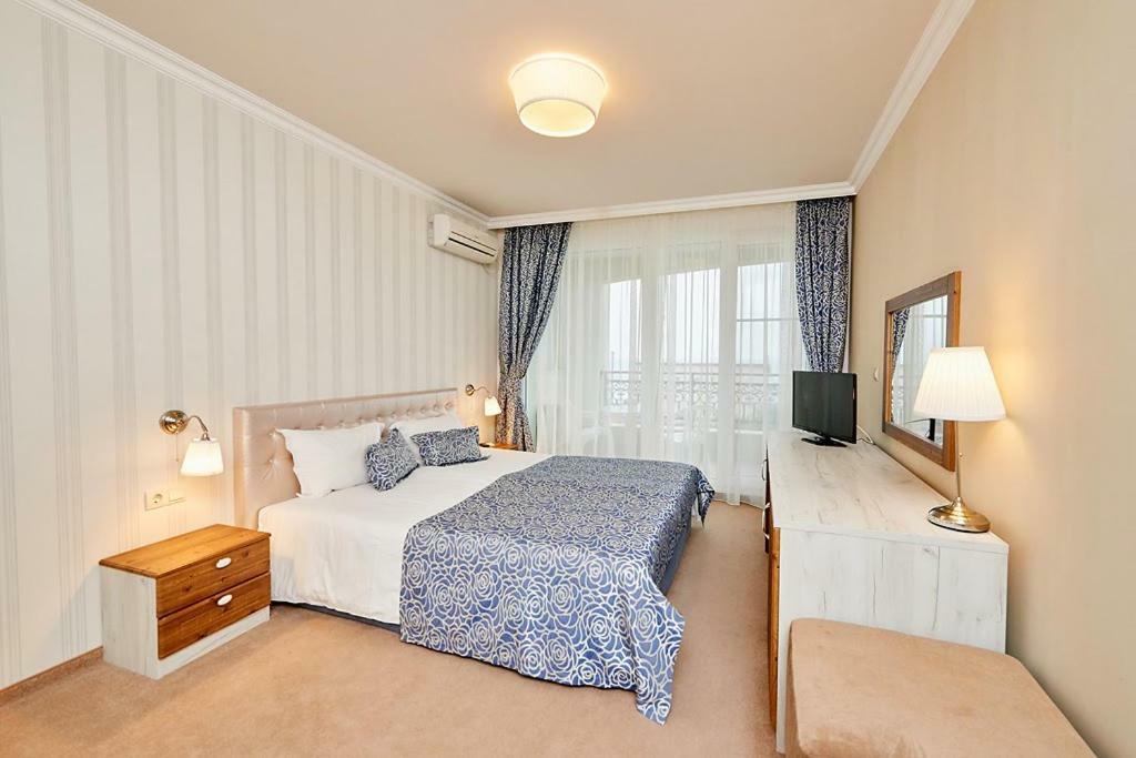 Penelopa Palace Apart Hotel & Spa เปาโมเรีย ภายนอก รูปภาพ