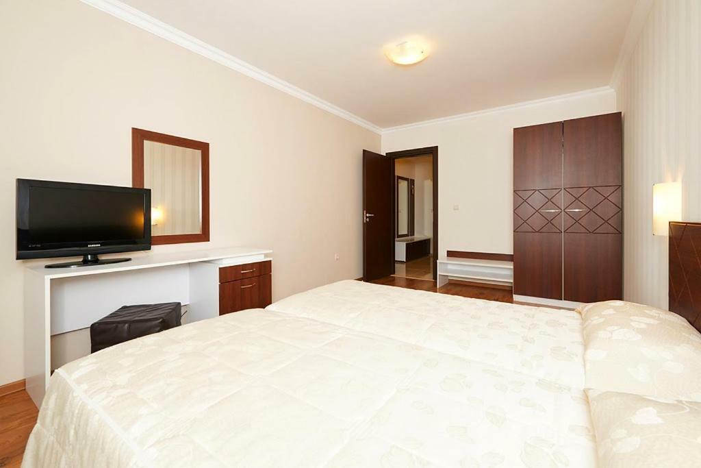 Penelopa Palace Apart Hotel & Spa เปาโมเรีย ภายนอก รูปภาพ