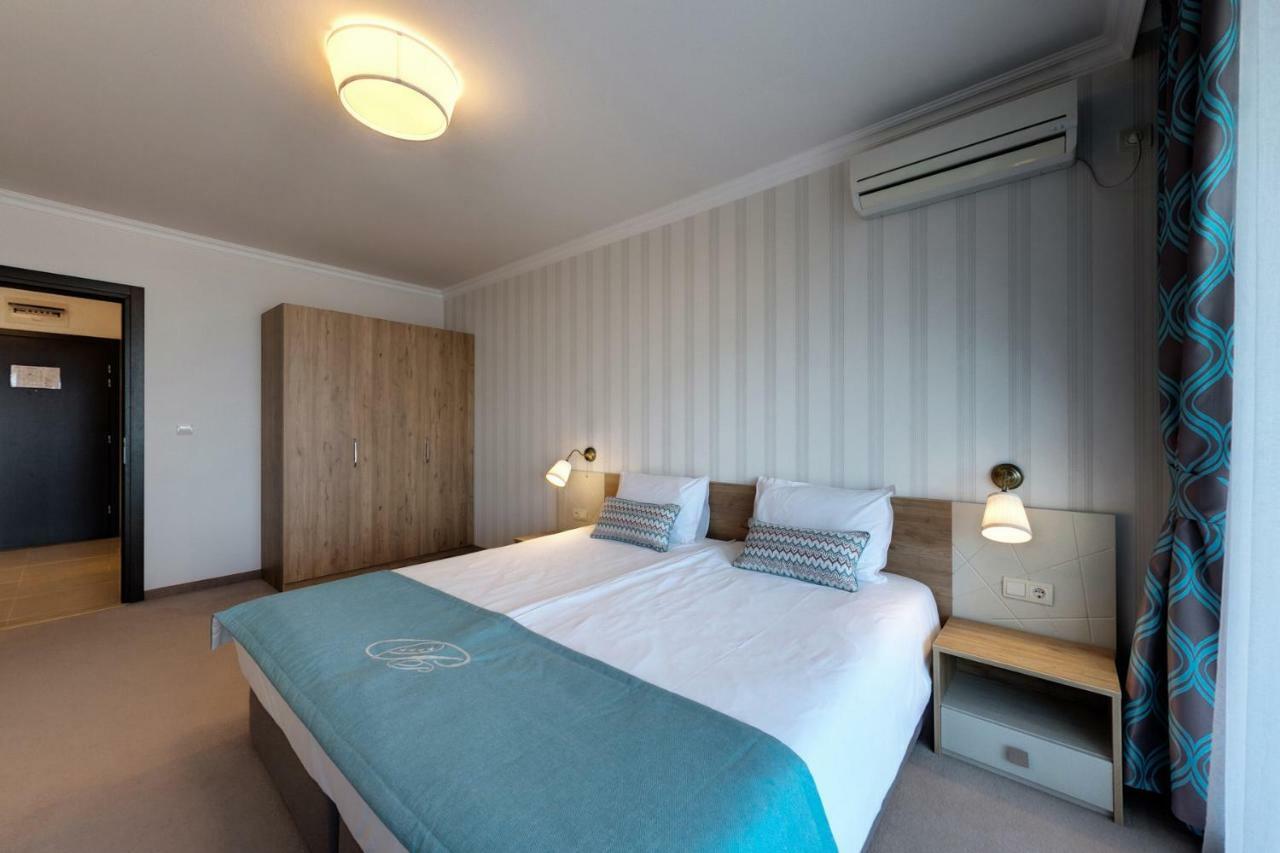 Penelopa Palace Apart Hotel & Spa เปาโมเรีย ภายนอก รูปภาพ